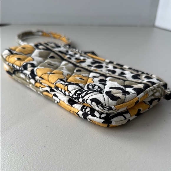 Vera Bradley Go Wild Wristlet Floral Quilted Wristlet Wallet - Picture 7 of 16